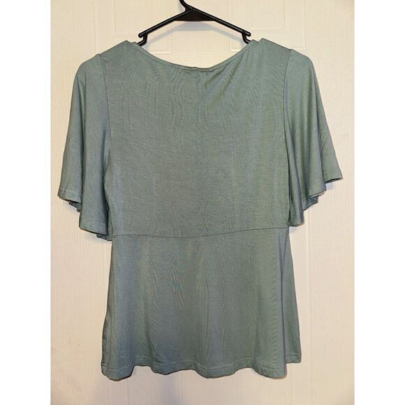 NWT Grace Karin Sage Green Flutter Sleeve Top Size Small - Picture 2 of 9